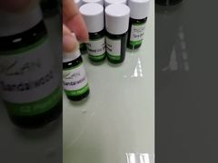 แนะนำน้ำมันหอมระเหยกลิ่นดอกลิลลี่สดเข้มข้นสำหรับผงซักฟอก