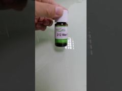 น้ำมันน้ำหอม Aqua Kiss เข้มข้นที่มีความเข้มข้น 65-95% เพื่อกลิ่นหอมสดชื่นของดอกไม้น้ำและ