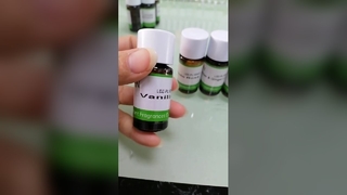 น้ำมันหอมกลิ่นเชอร์รี่ บลอสซั่ม โอโม่ สำหรับซักผ้า