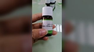 เทียนหอมไวท์ออร์คิด เอสเซนส์ เพียวลักชัวรี